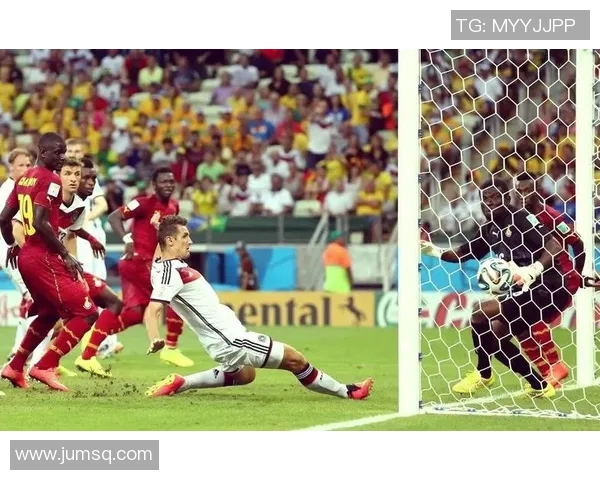 克罗地亚足球明星在世界杯上的辉煌历程与传奇瞬间回顾